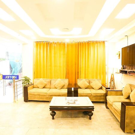 Hotel Aashiyana Νέο Δελχί Εξωτερικό φωτογραφία