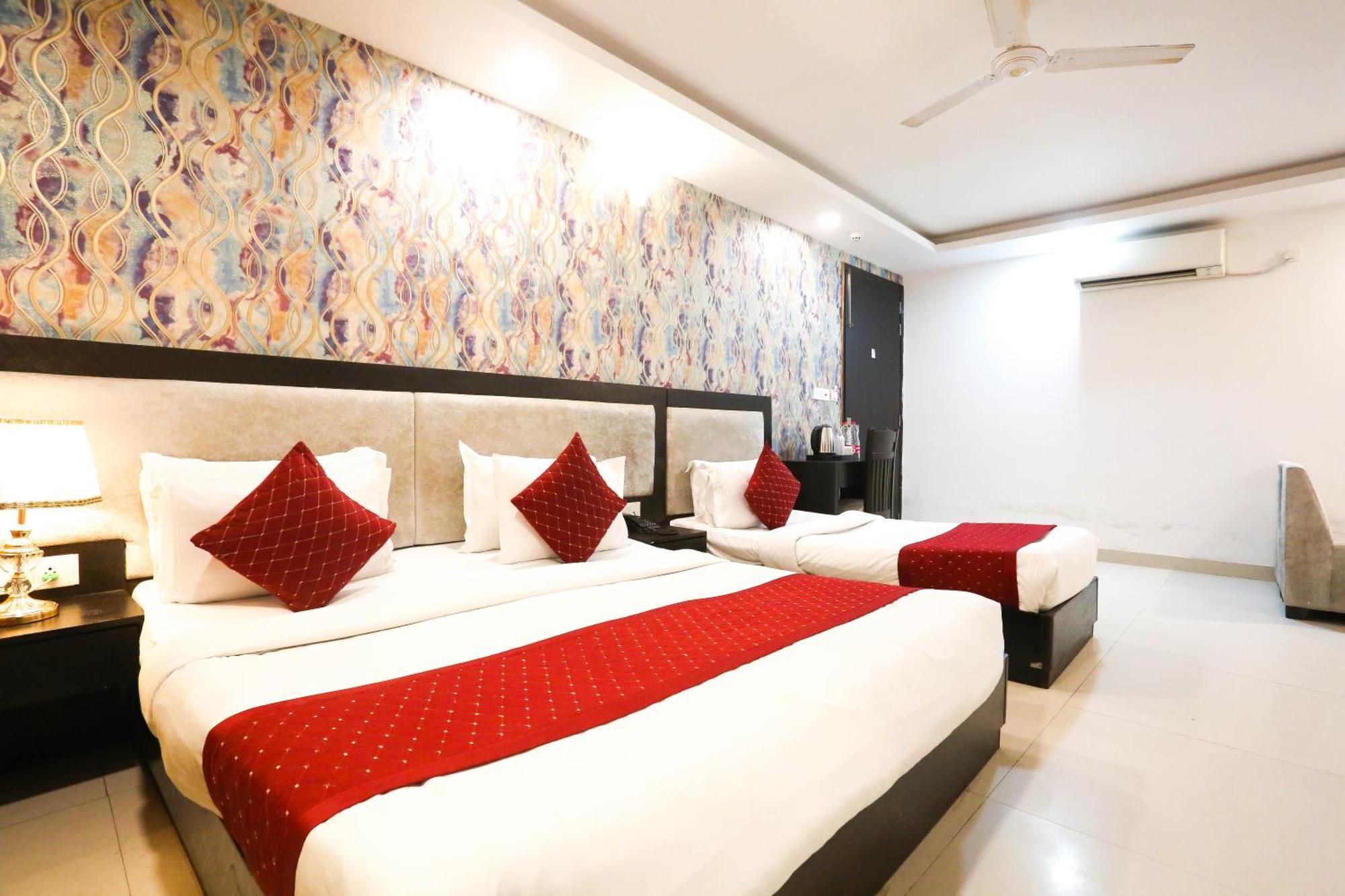Hotel Aashiyana Νέο Δελχί Εξωτερικό φωτογραφία