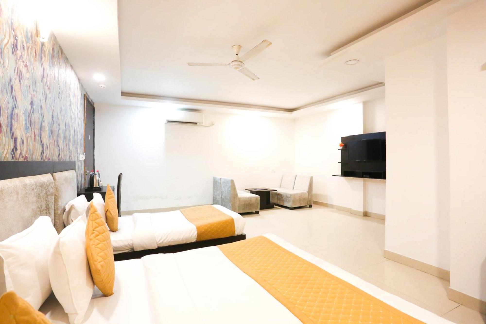 Hotel Aashiyana Νέο Δελχί Εξωτερικό φωτογραφία