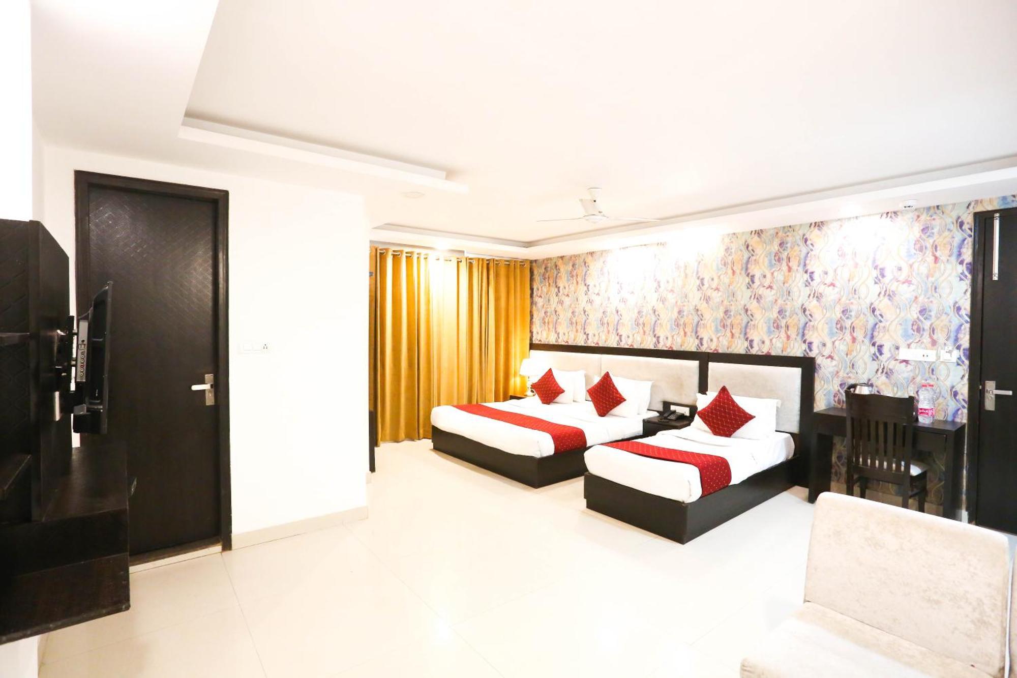 Hotel Aashiyana Νέο Δελχί Εξωτερικό φωτογραφία