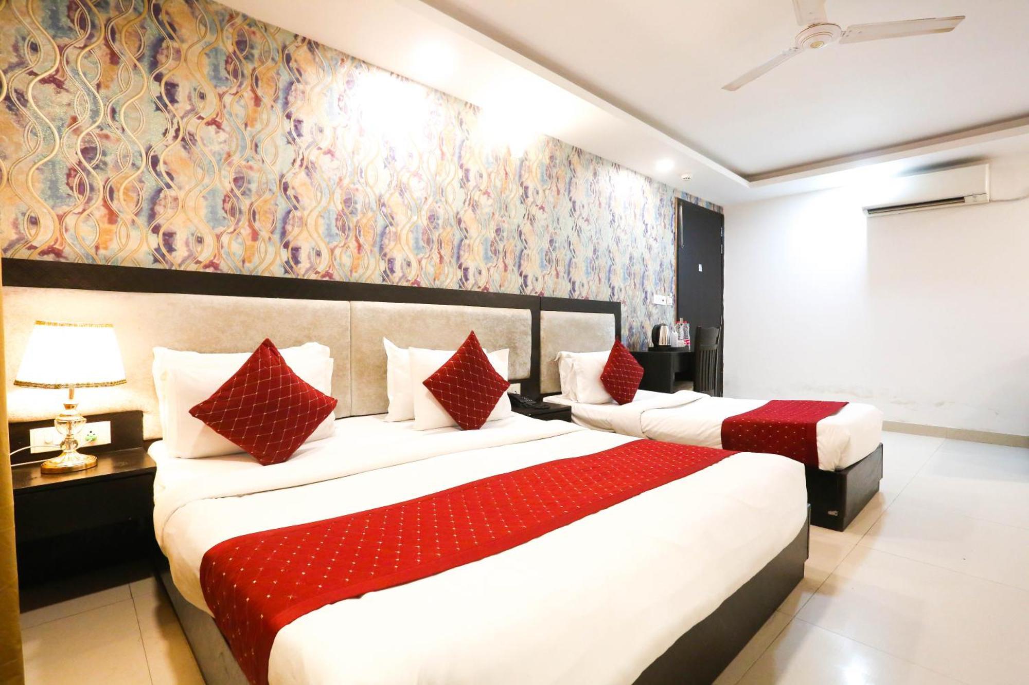 Hotel Aashiyana Νέο Δελχί Εξωτερικό φωτογραφία